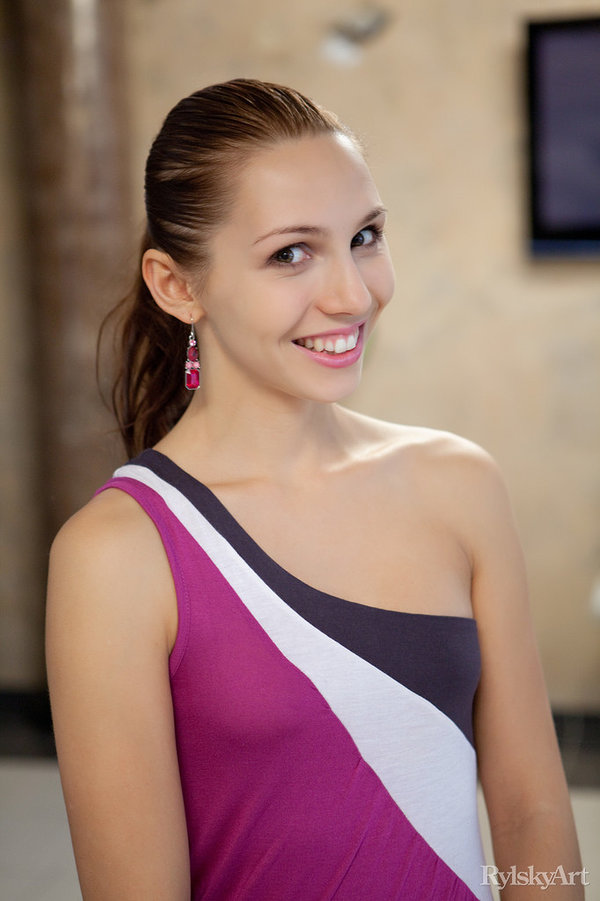 Юлия, 39 лет, 0 размер груди
